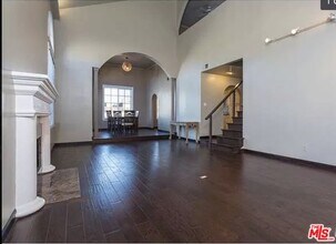 1406 Camden Ave-Unit -302 in Los Angeles, CA - Building Photo - Building Photo