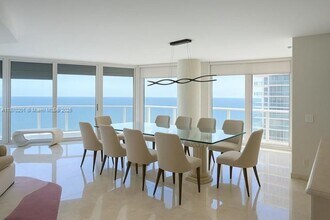 16445 Collins Ave in Sunny Isles Beach, FL - Building Photo - Building Photo