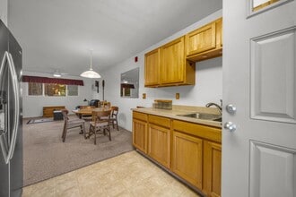 35 Katie Ln in Lahaina, HI - Building Photo - Building Photo