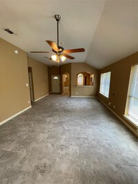 5235 Sherilynn Dr in Spring, TX - Building Photo - Building Photo