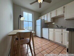 367 Somerville Ave, Unit G in Somerville, MA - Building Photo - Building Photo