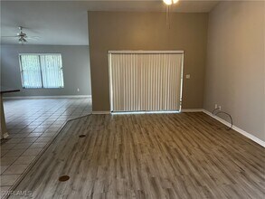 18072 Horseshoe Bay Cir in Ft. Myers, FL - Building Photo - Building Photo