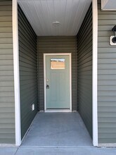 6976 Sasparilla Dr in Leland, NC - Building Photo - Building Photo