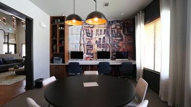 Parkside Place in Spring, TX - Foto de edificio - Building Photo