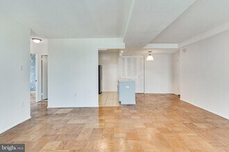 1311 Delaware Ave SW in Washington, DC - Building Photo - Building Photo