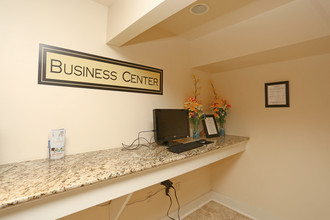 Ventura Green Apartments in Oklahoma City, OK - Building Photo - Interior Photo