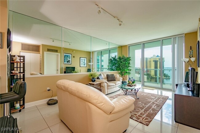 property at 3000 Oasis Grand Blvd