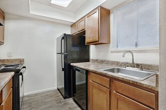 Garden Place in Mesa, AZ - Building Photo - Building Photo