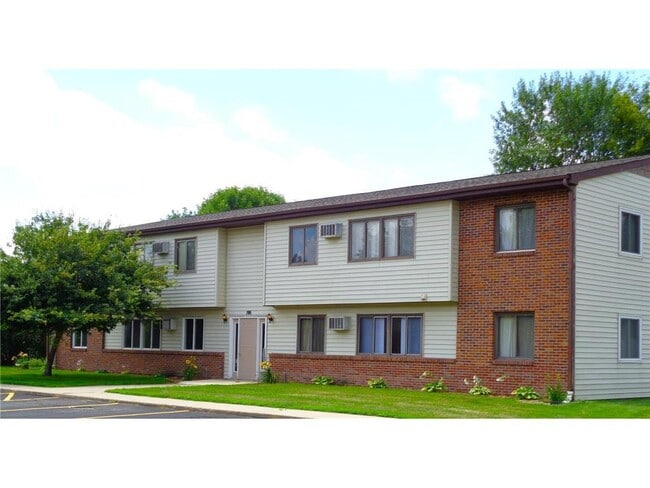 property at 196 Lakeview Dr