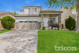 13937 E 105th Pl in Commerce City, CO - Building Photo