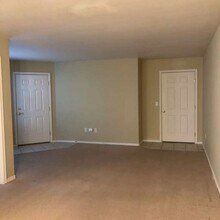 1973 SW Canyon Dr in Redmond, OR - Building Photo - Building Photo