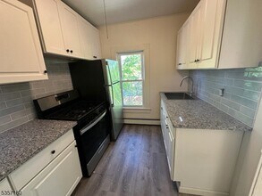 18 Sussex St in Newton, NJ - Building Photo - Building Photo