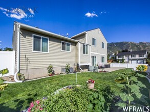 1252 Cedar Ridge Rd in Sandy, UT - Building Photo - Building Photo