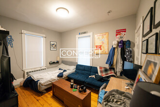 63 Hillside St, Unit 1DY in Boston, MA - Building Photo - Building Photo