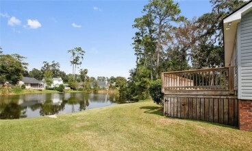 14 S Lake Dr in Savannah, GA - Building Photo - Building Photo