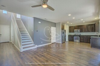 902 Equinox Loop in Lincoln, CA - Building Photo - Building Photo