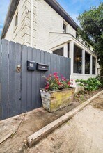2501 Woodhead St, Unit 1 in Houston, TX - Building Photo - Building Photo