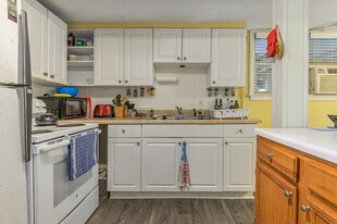 1377 Scott Blvd in Decatur, GA - Building Photo