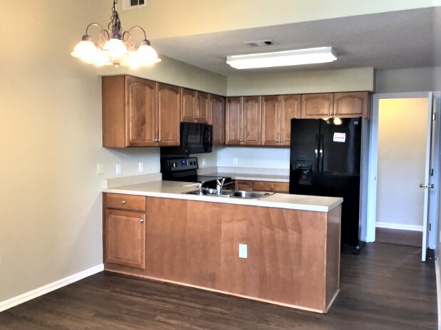 15 Golden Grove Ln in Richmond Hill, GA - Building Photo - Building Photo