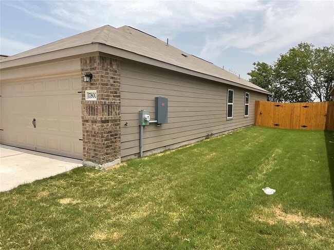 17800 Speculator Ln in Elgin, TX - Building Photo - Building Photo