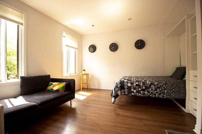 461 Rue Rachel