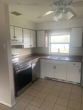 4405 Garden Ln, Unit 4405 A in Tampa, FL - Building Photo - Building Photo