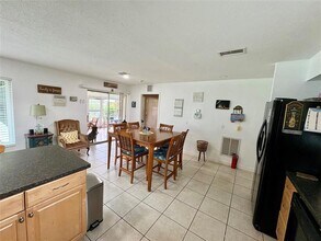 120 Happiness Ave in Lake Placid, FL - Building Photo - Building Photo