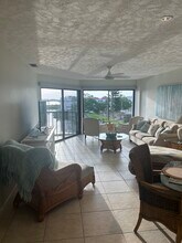 3801 E Bay Dr in Holmes Beach, FL - Building Photo - Building Photo