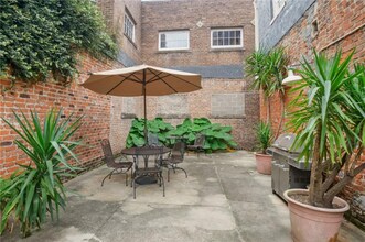 818 Lafayette St, Unit 818 in New Orleans, LA - Building Photo - Building Photo
