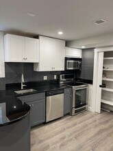 8 Derby Rd in Watertown, MA - Building Photo - Building Photo