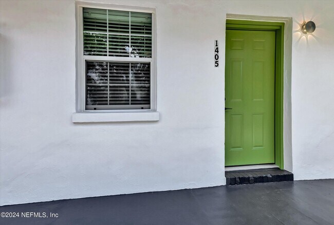 1407 Palm Ave in Jacksonville, FL - Foto de edificio - Building Photo