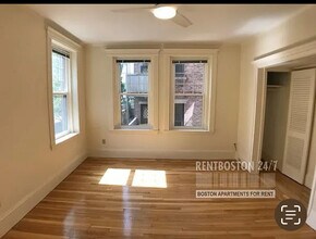 72 Longwood Ave, Unit 3R in Brookline, MA - Building Photo - Building Photo