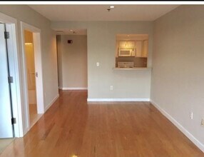 542 Commonwealth Ave, Unit 7e in Boston, MA - Building Photo - Building Photo