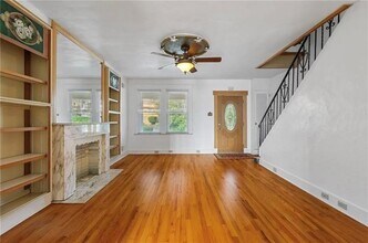2221 Wightman St in Pittsburgh, PA - Building Photo - Building Photo