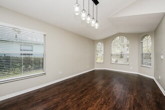 1820 Greenbrook Ct in Oviedo, FL - Foto de edificio - Building Photo