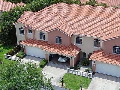 property at 6315 Vista Verde Dr W