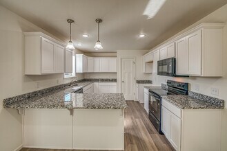 220 E Sunset Cove Ln in Branson, MO - Building Photo - Building Photo
