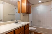 Cypress Creek at Parker Boulevard Apartmen... photo'