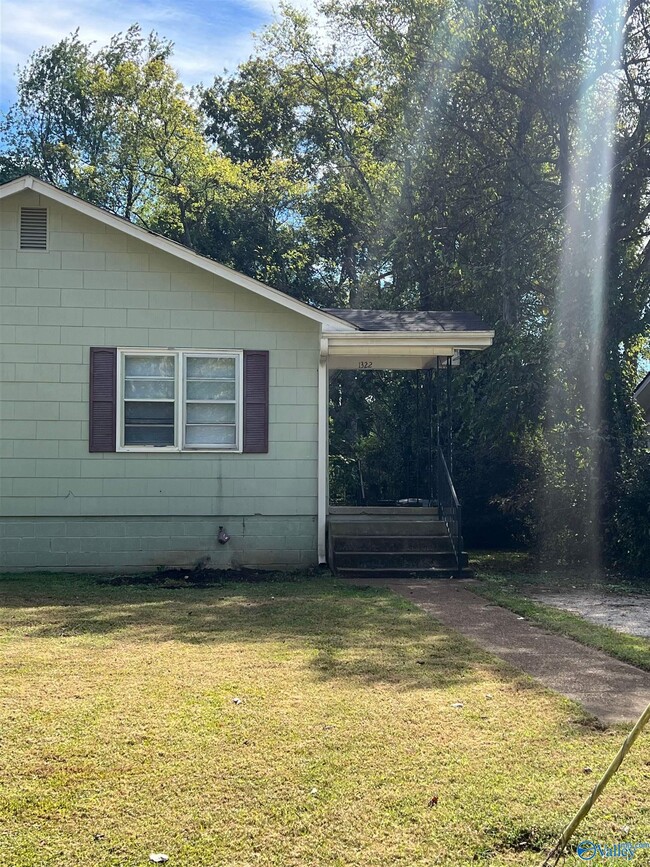 1322 Oshaughnessy Ave NE in Huntsville, AL - Building Photo - Building Photo