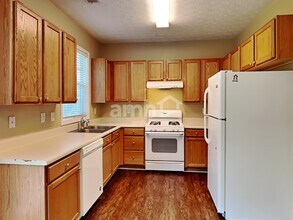 7071 Hillcrest Chase Ln in Austell, GA - Building Photo - Building Photo