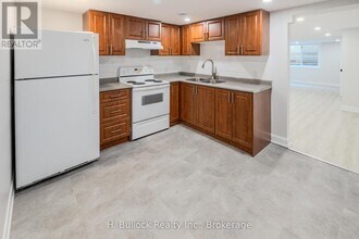 3336 Kodiak St in Ottawa, ON - Building Photo - Building Photo