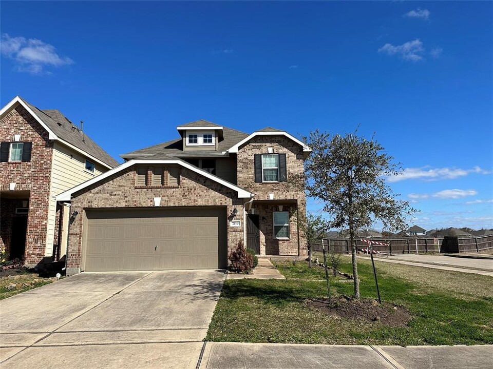 7119 Ironwood Forest Dr in Houston, TX - Building Photo