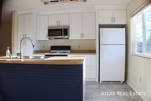 9415 Brentwood St in Westminster, CO - Building Photo