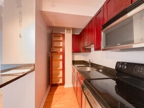 4180 N Marine Dr in Chicago, IL - Building Photo - Building Photo