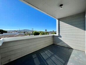 257 W 14th St in Los Angeles, CA - Building Photo - Building Photo