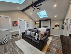 90 Edgartown Rd in Tisbury, MA - Building Photo - Building Photo