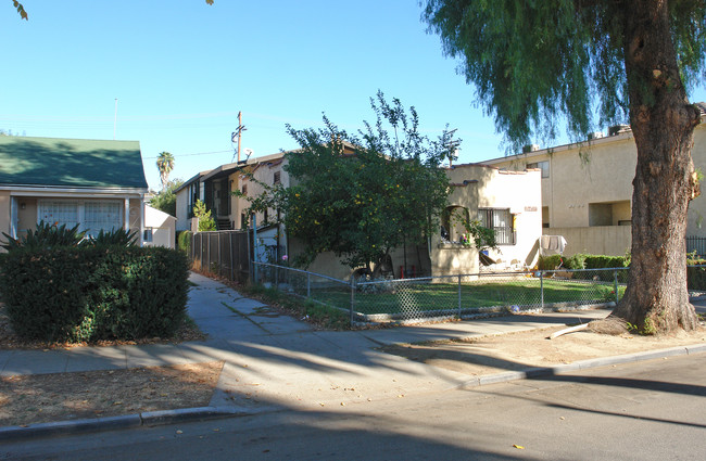 14837 Friar St in Van Nuys, CA - Building Photo - Building Photo