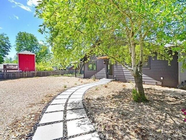 property at 9554 Los Guilicos Ave