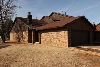 4700 Hemlock Ln in Oklahoma City, OK - Building Photo - Building Photo