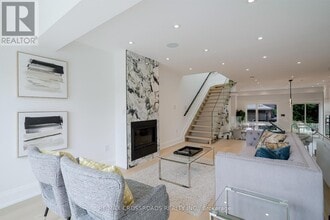 108 Park St in Toronto, ON - Building Photo - Building Photo
